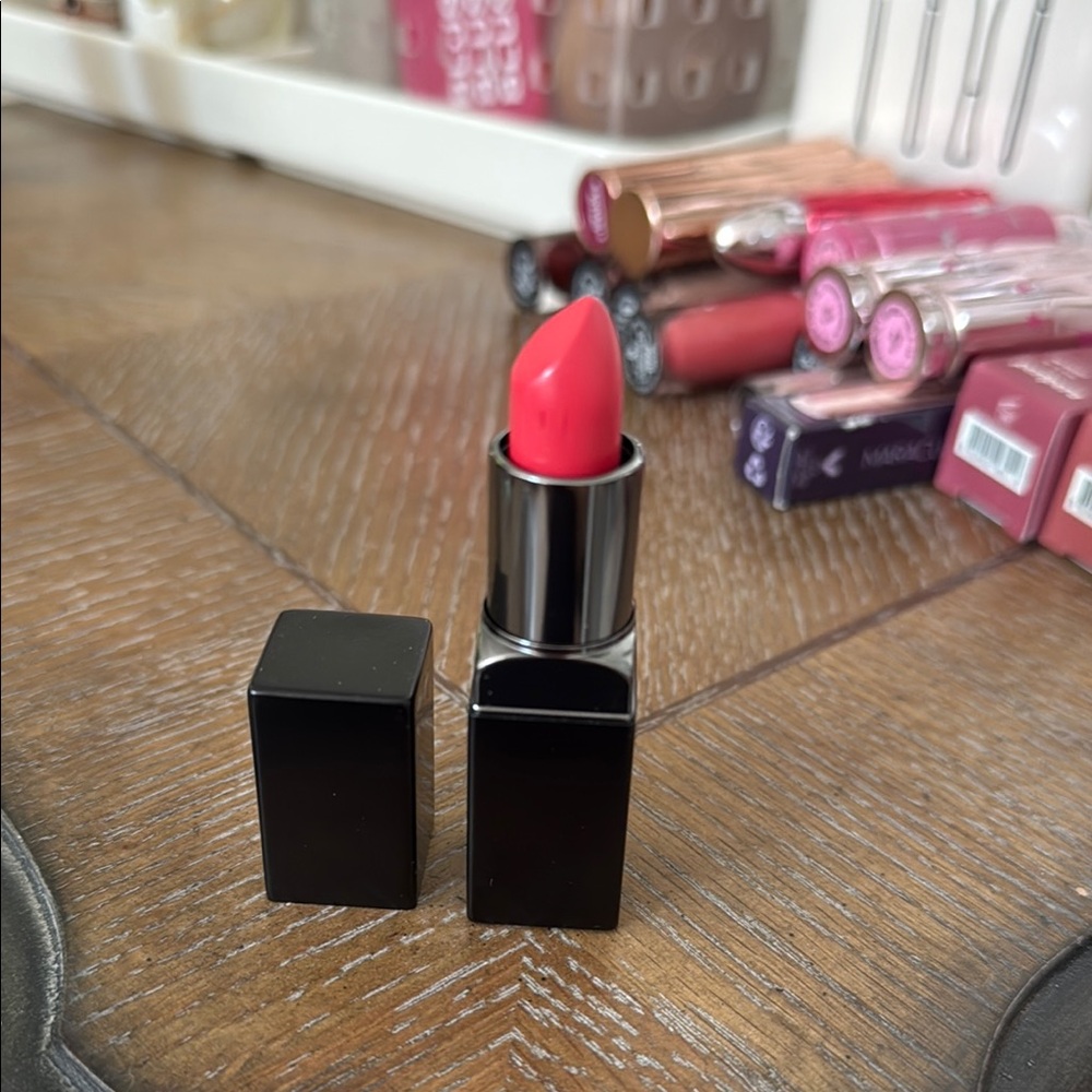 Smashbox Pink Lipstick Creamy Satin Finish